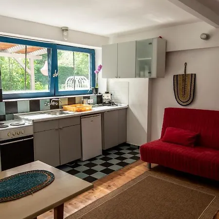 Liget Vendeghaz Penzion Révfülöp