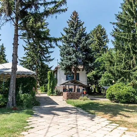 Liget Vendeghaz Révfülöp